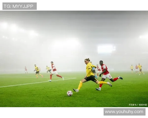 李丽独家揭秘:足球场上的智慧与技巧分享 李丽独家揭秘:足球场上的智慧与技巧分享