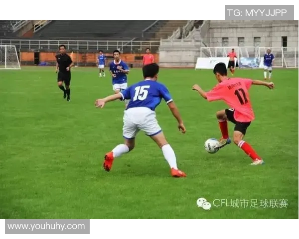 广州足球队的奋斗历程与荣耀之路:一部足球纪实的真实记录 广州足球队的奋斗历程与荣耀之路:一部足球纪实的真实记录