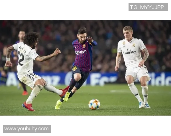 皇马与巴萨巅峰对决前瞻分析谁能在经典战役中笑到最后