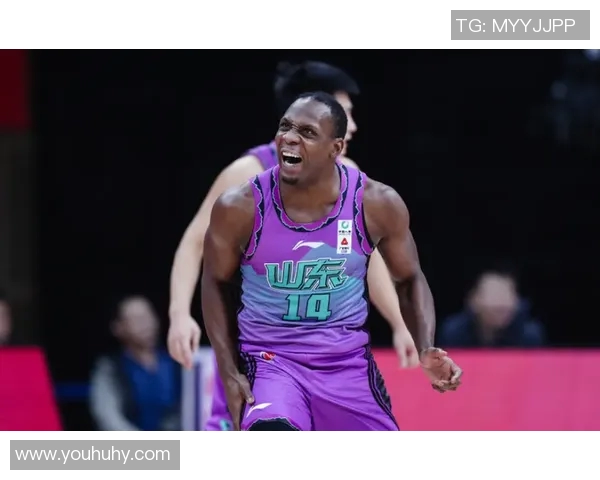 哈德森的传奇旅程探秘与启示：从篮球场到人生舞台的精彩故事