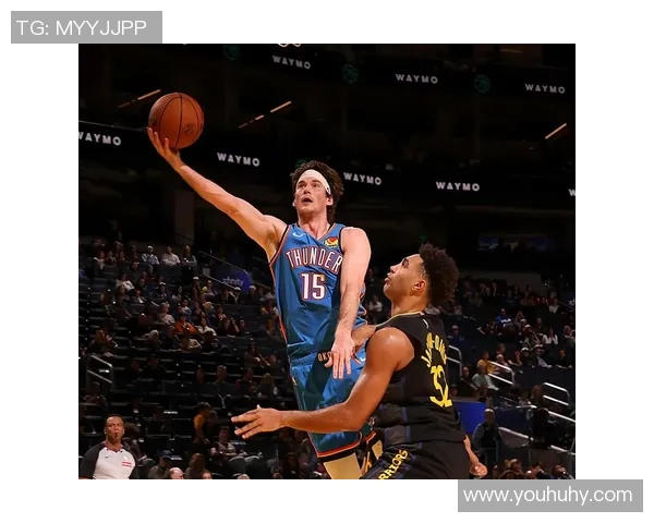 2016年NBA季后赛雷霆与马刺第三场激战回顾与精彩瞬间分析