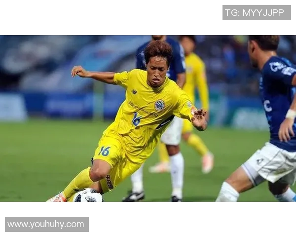 山形山神与冈山绿雉的激烈对决展现日本足球的魅力与激情